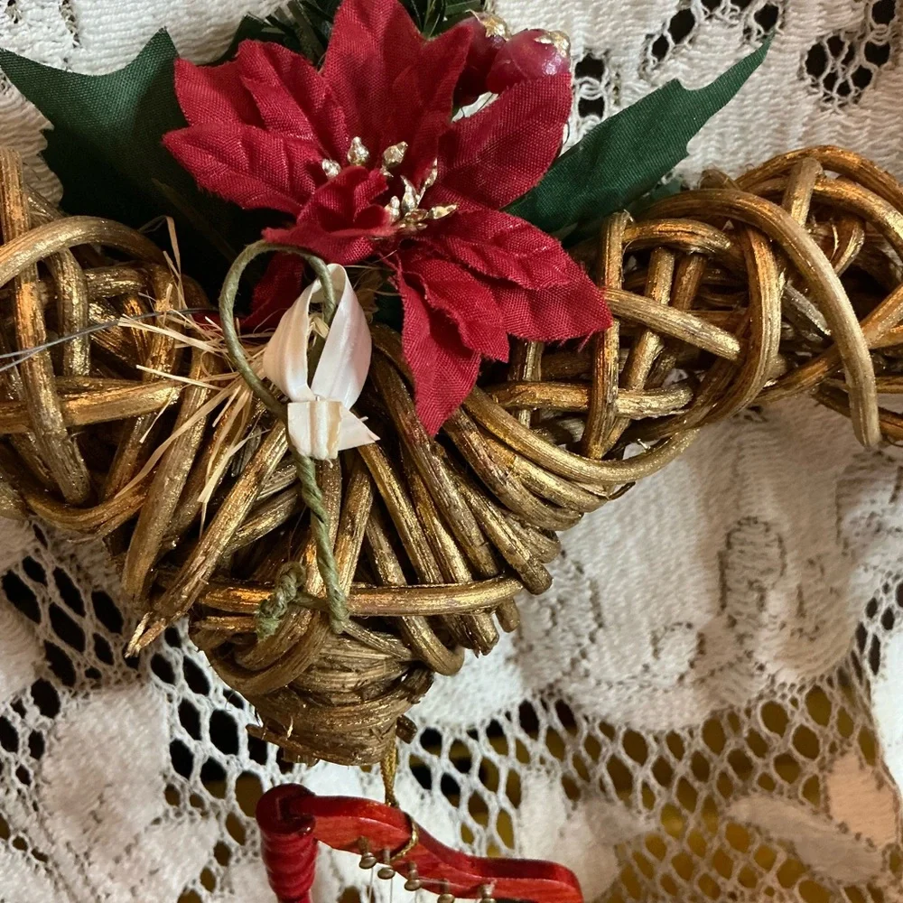 Valentine Wreath Vintage Heart-Shaped w/ Harp Ornament Velvet Bow 12”